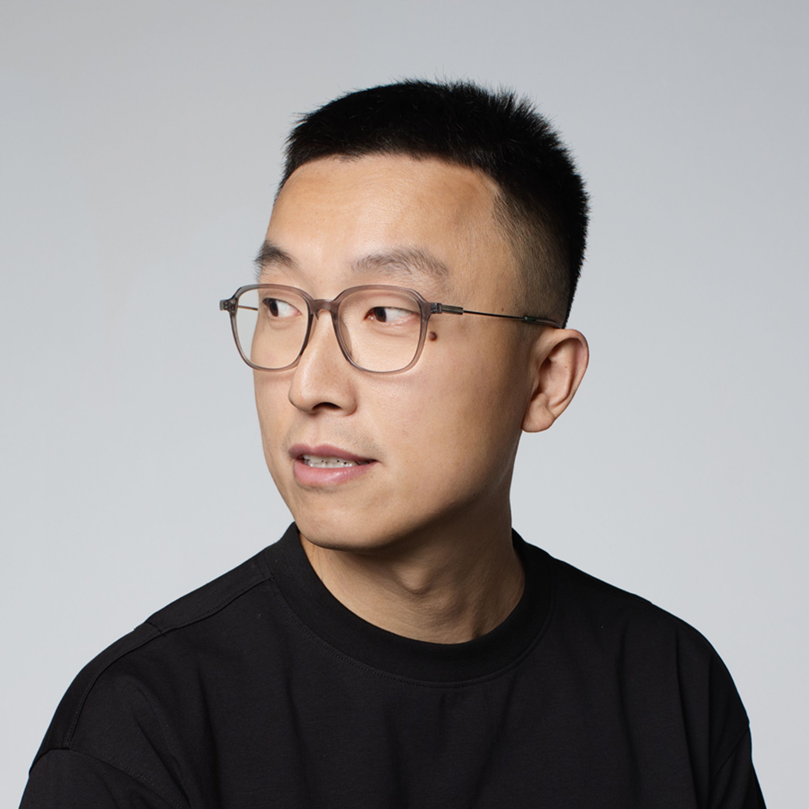 王幸泽 ，品物流形 PINWU 合伙人、融设计图书馆常务副馆长